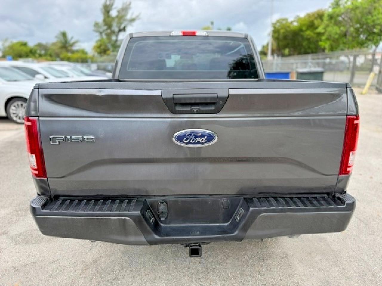 2016 FORD F150