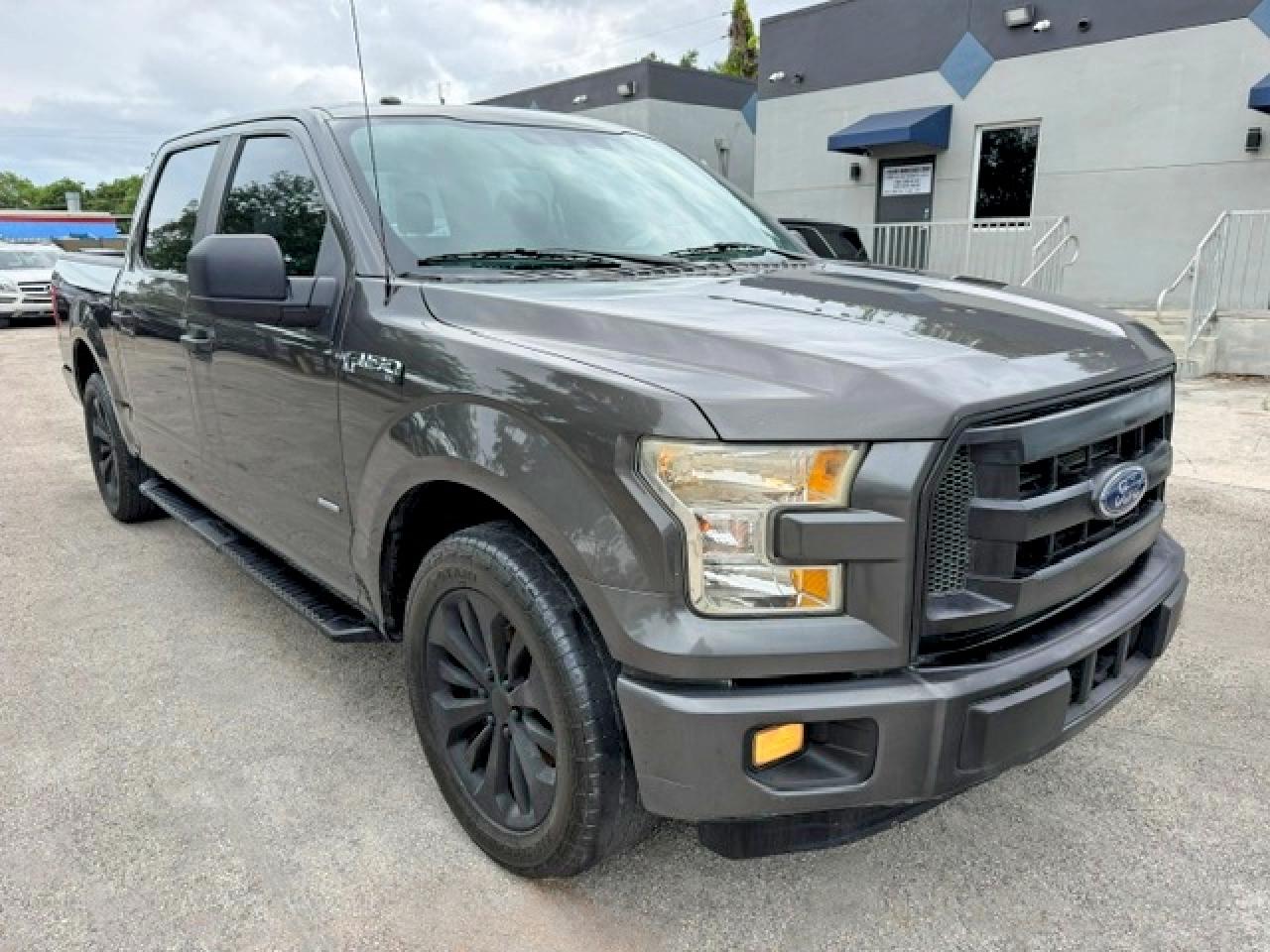 2016 FORD F150