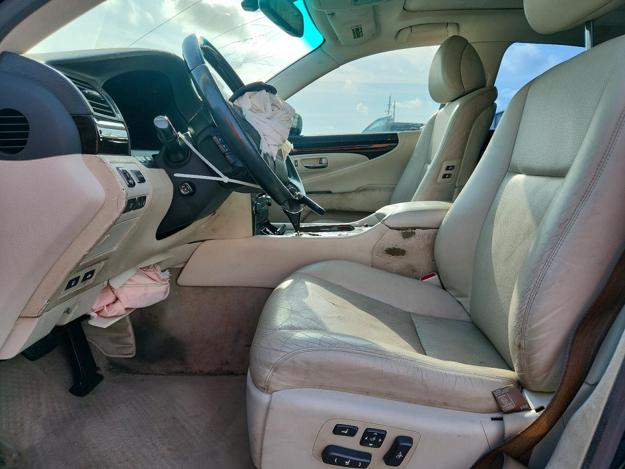 2007 LEXUS LS460