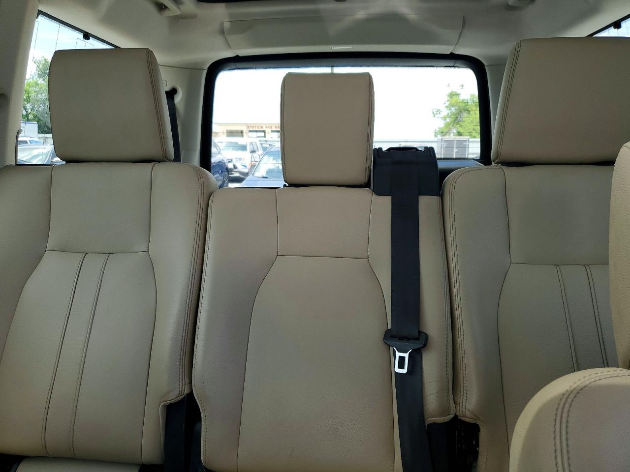 2016 LAND ROVER LR4