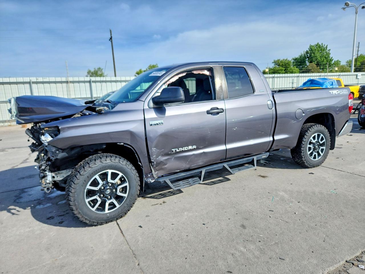 2019 TOYOTA TUNDRA