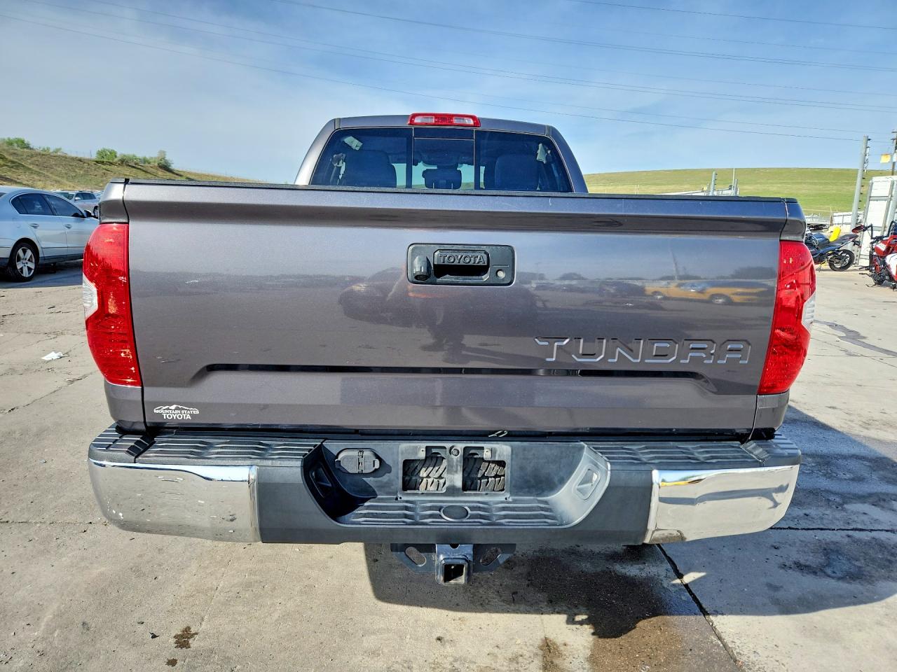 2019 TOYOTA TUNDRA
