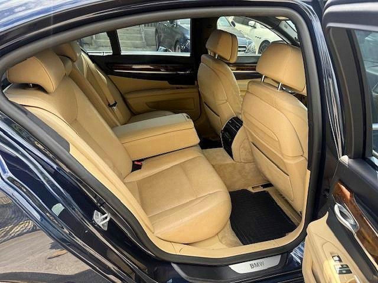 2015 BMW 7 SERIES