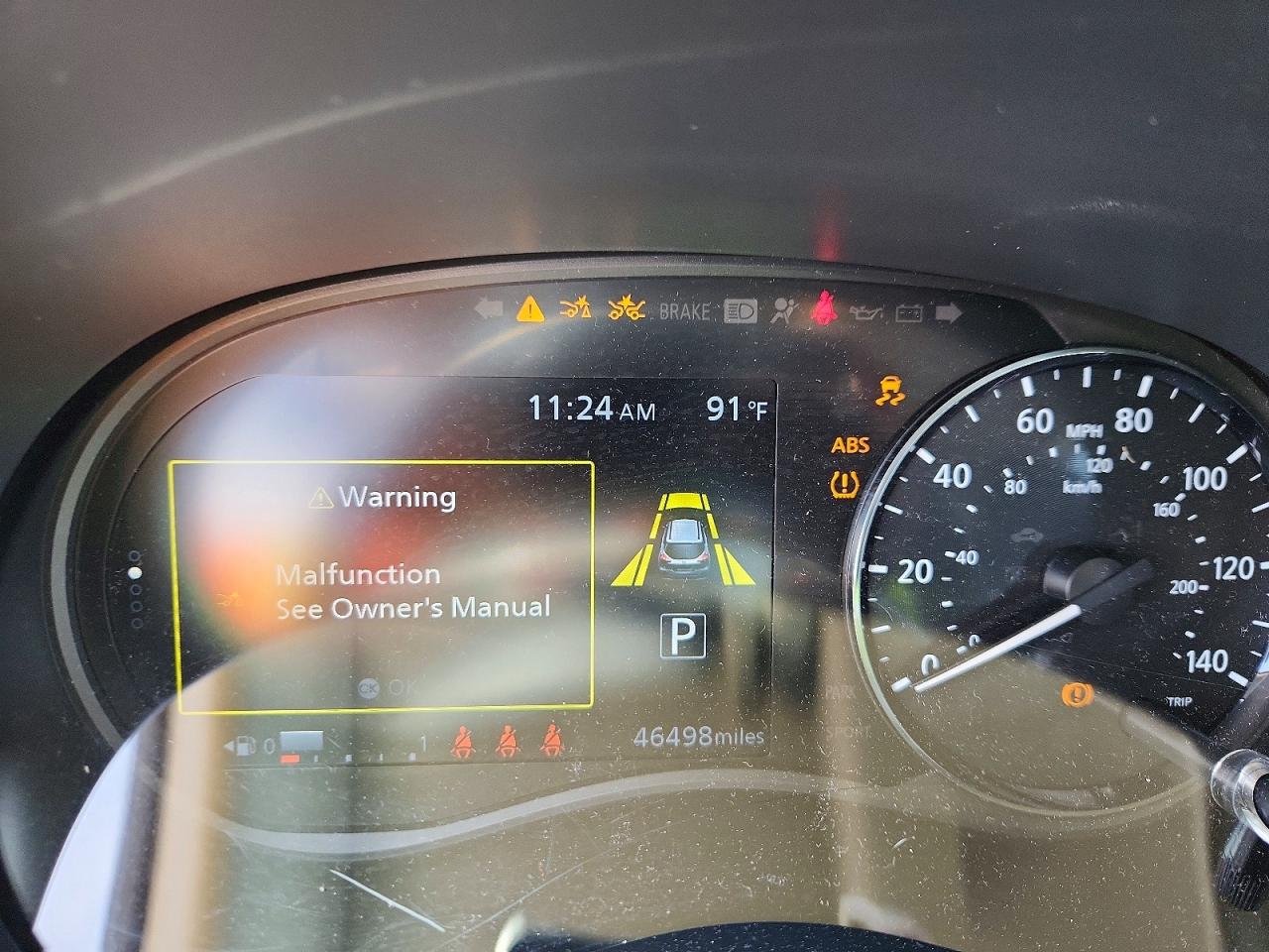 2021 NISSAN KICKS
