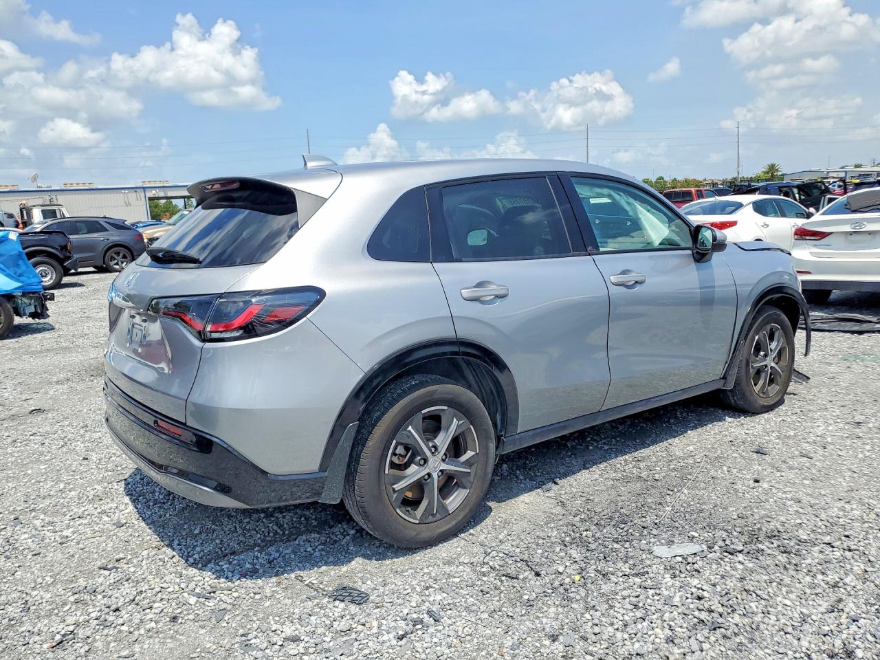 2025 HONDA HR-V