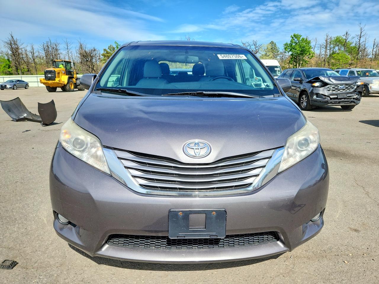2017 TOYOTA SIENNA