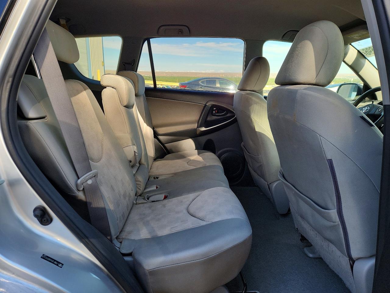2011 TOYOTA RAV4