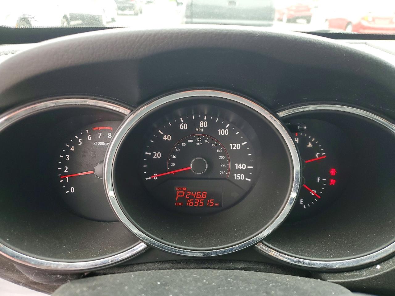 2011 KIA SORENTO