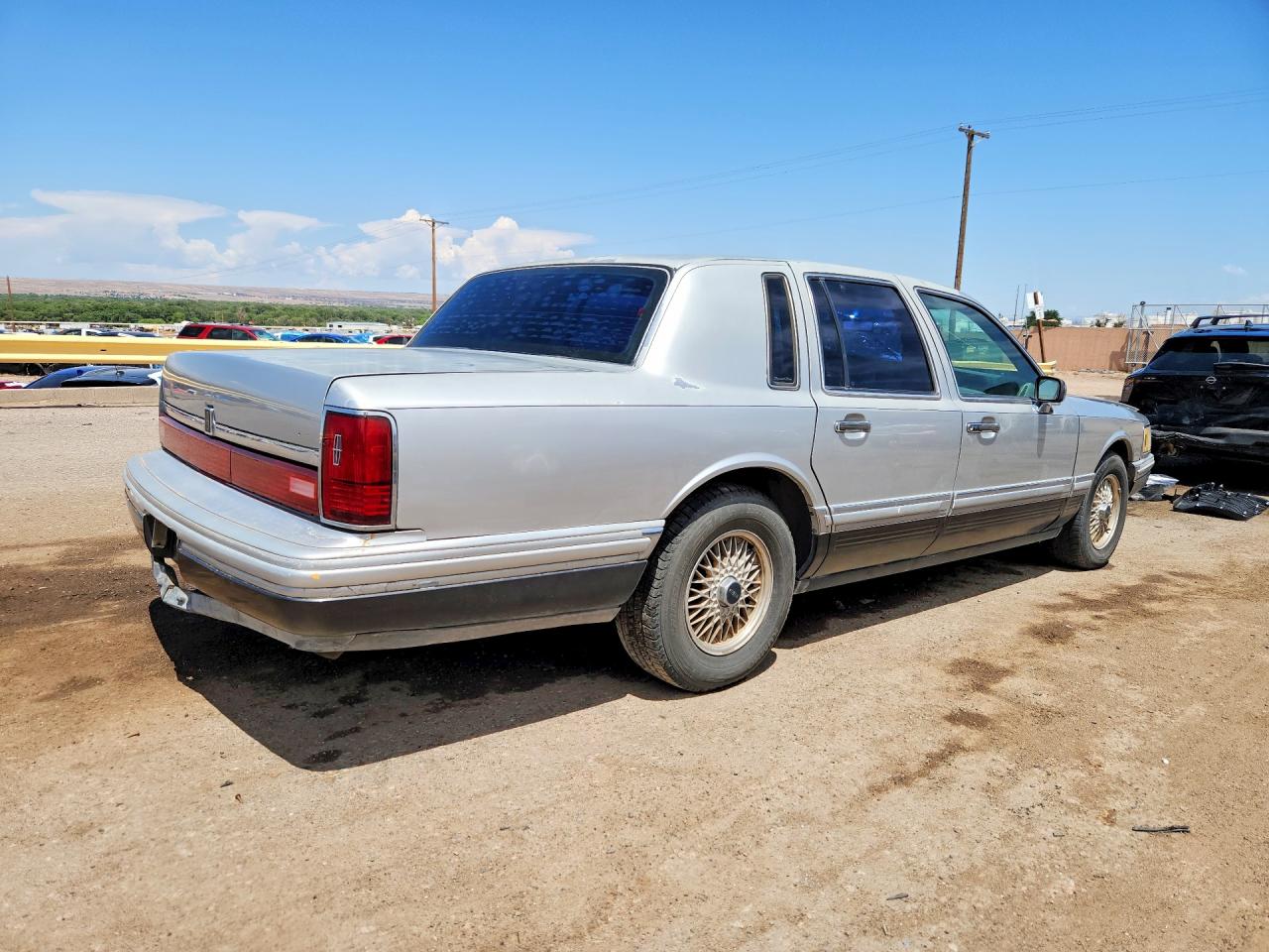 1994 LINCOLN TOWNCAR