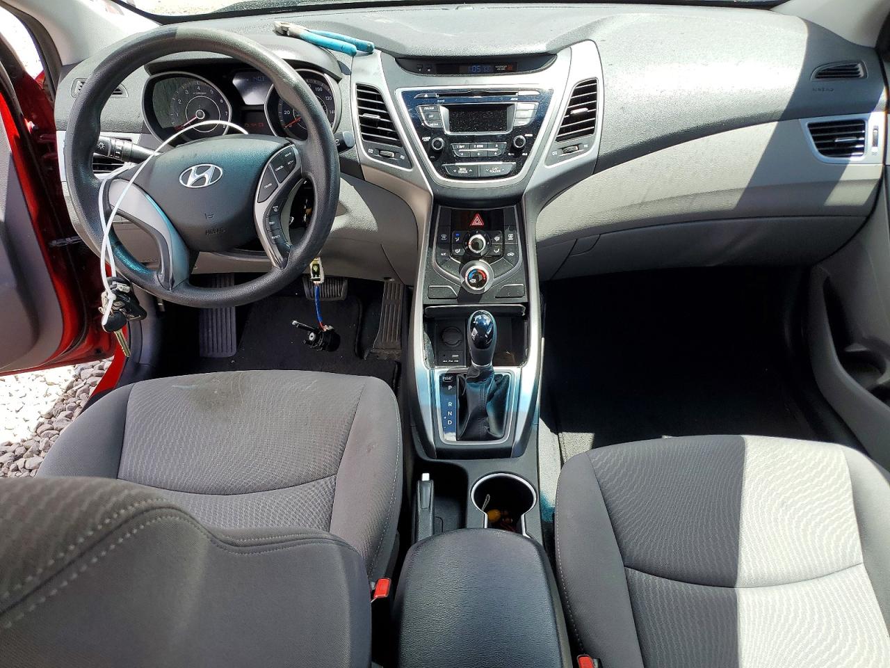 2014 HYUNDAI ELANTRA