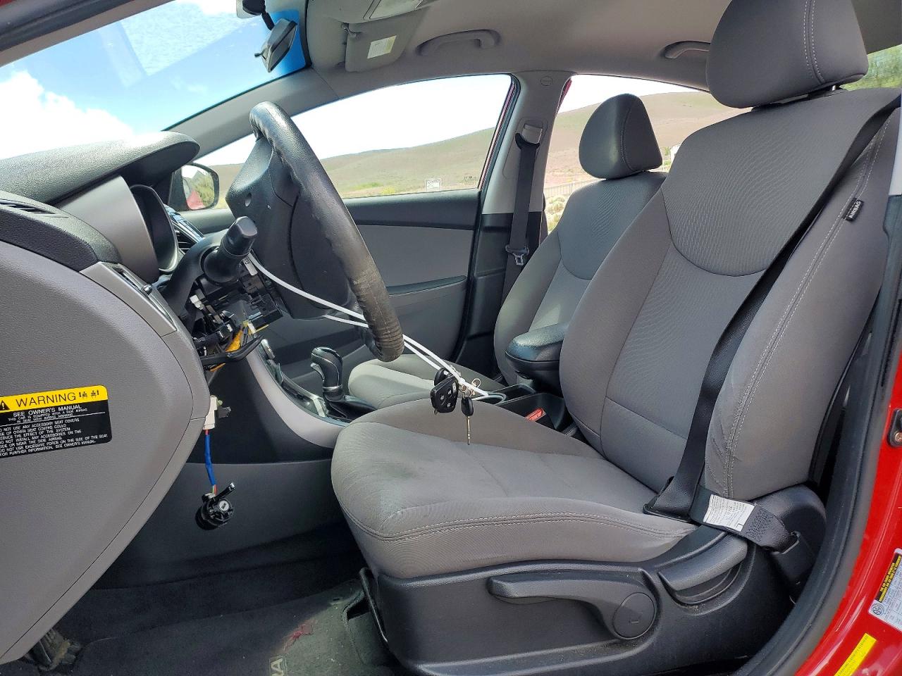 2014 HYUNDAI ELANTRA