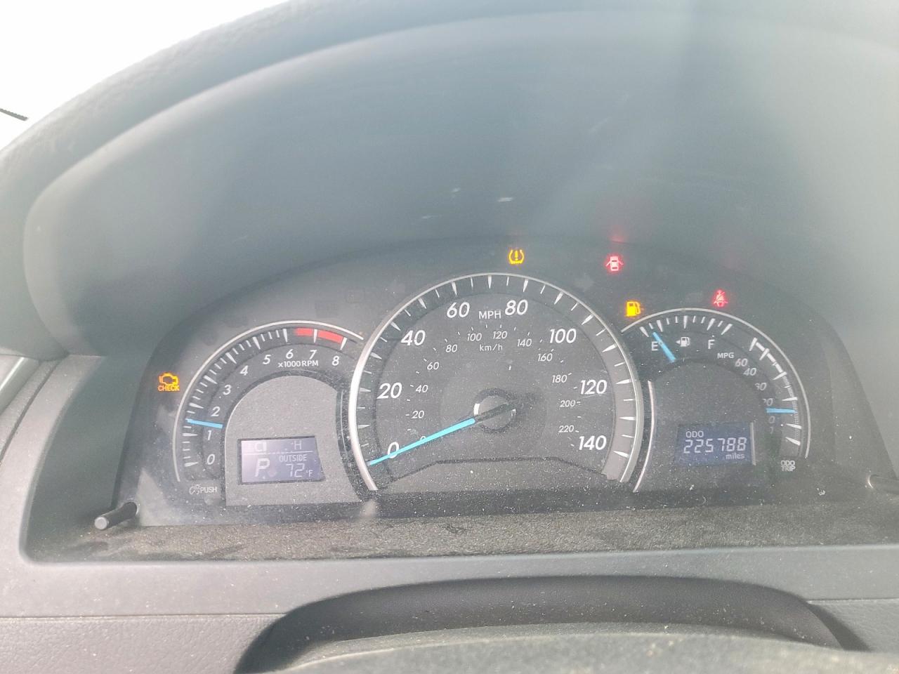 2012 TOYOTA CAMRY
