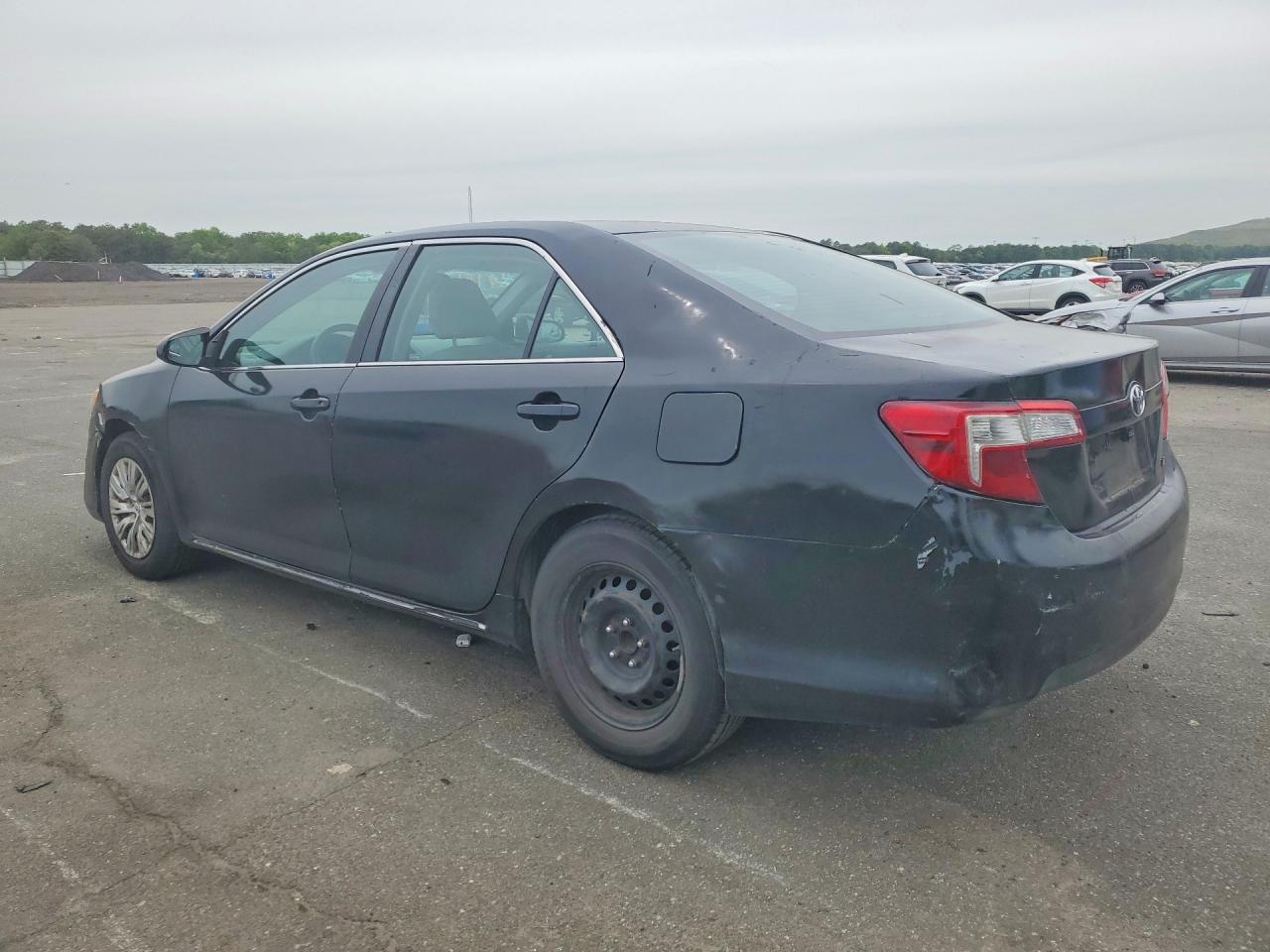 2012 TOYOTA CAMRY