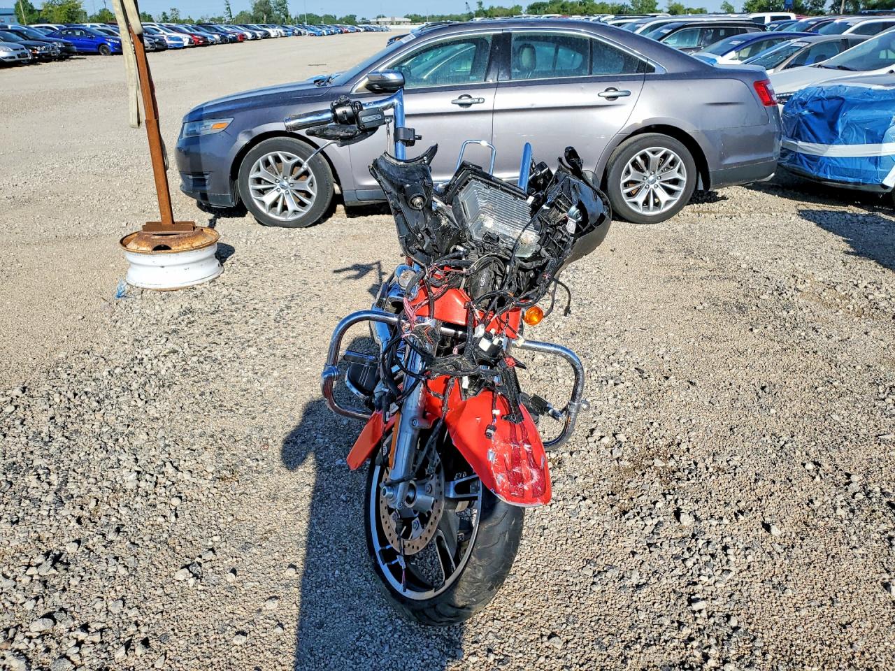 2017 HARLEY-DAVIDSON FL
