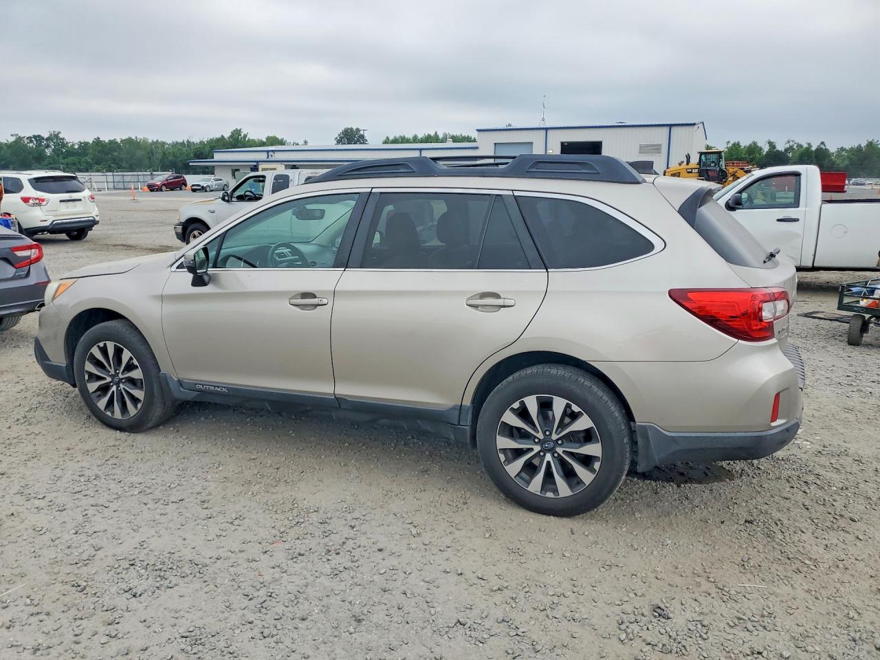 2017 SUBARU OUTBACK