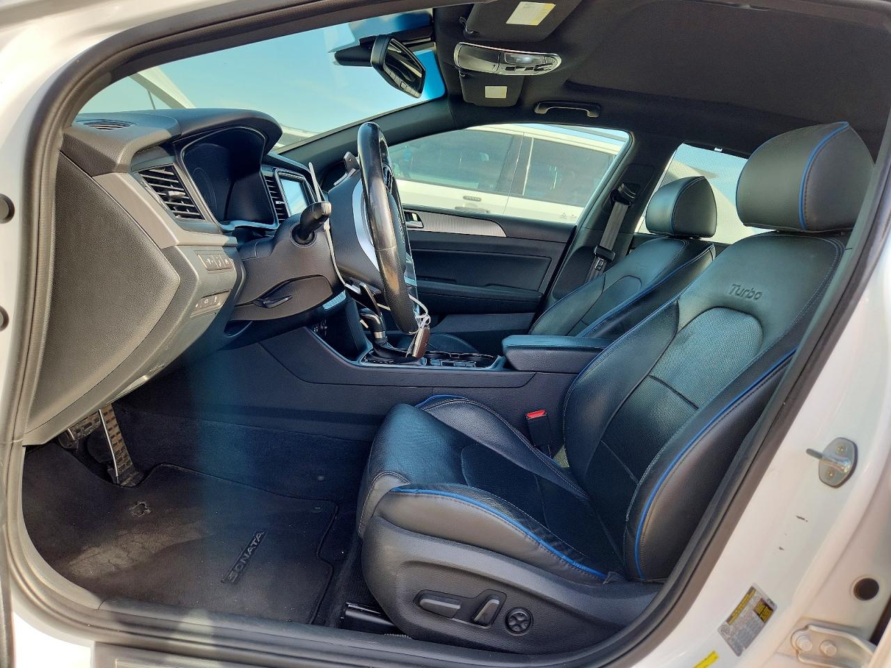 2019 HYUNDAI SONATA