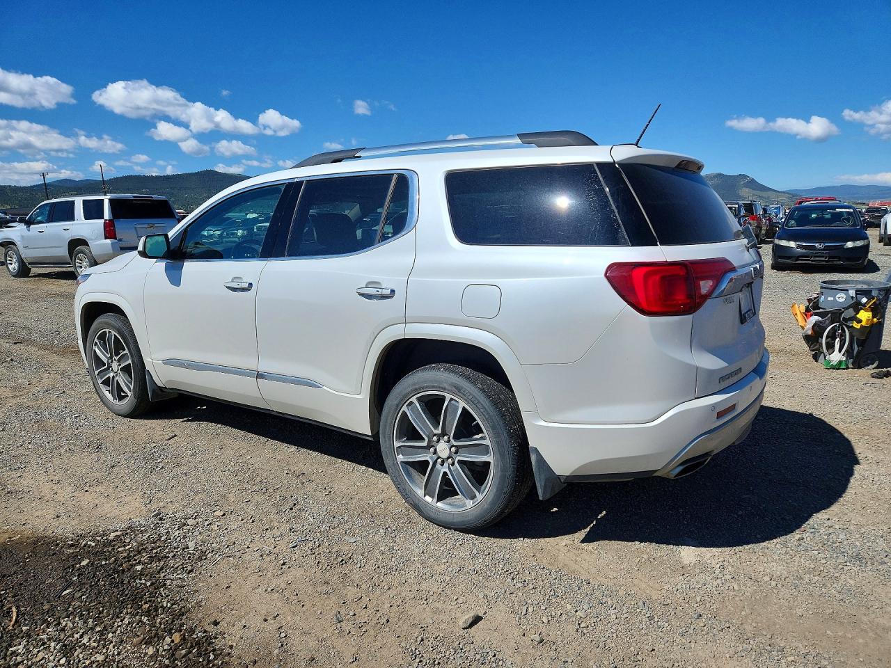 2017 GMC ACADIA DEN