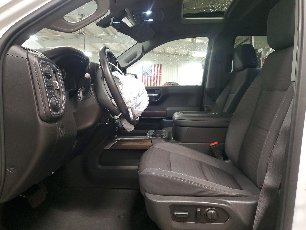 2021 CHEVROLET SILVERADO