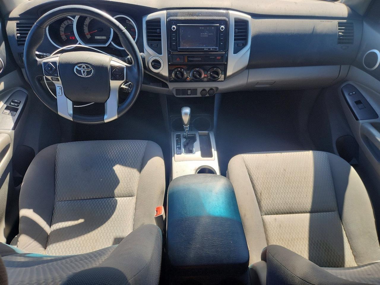 2015 TOYOTA TACOMA