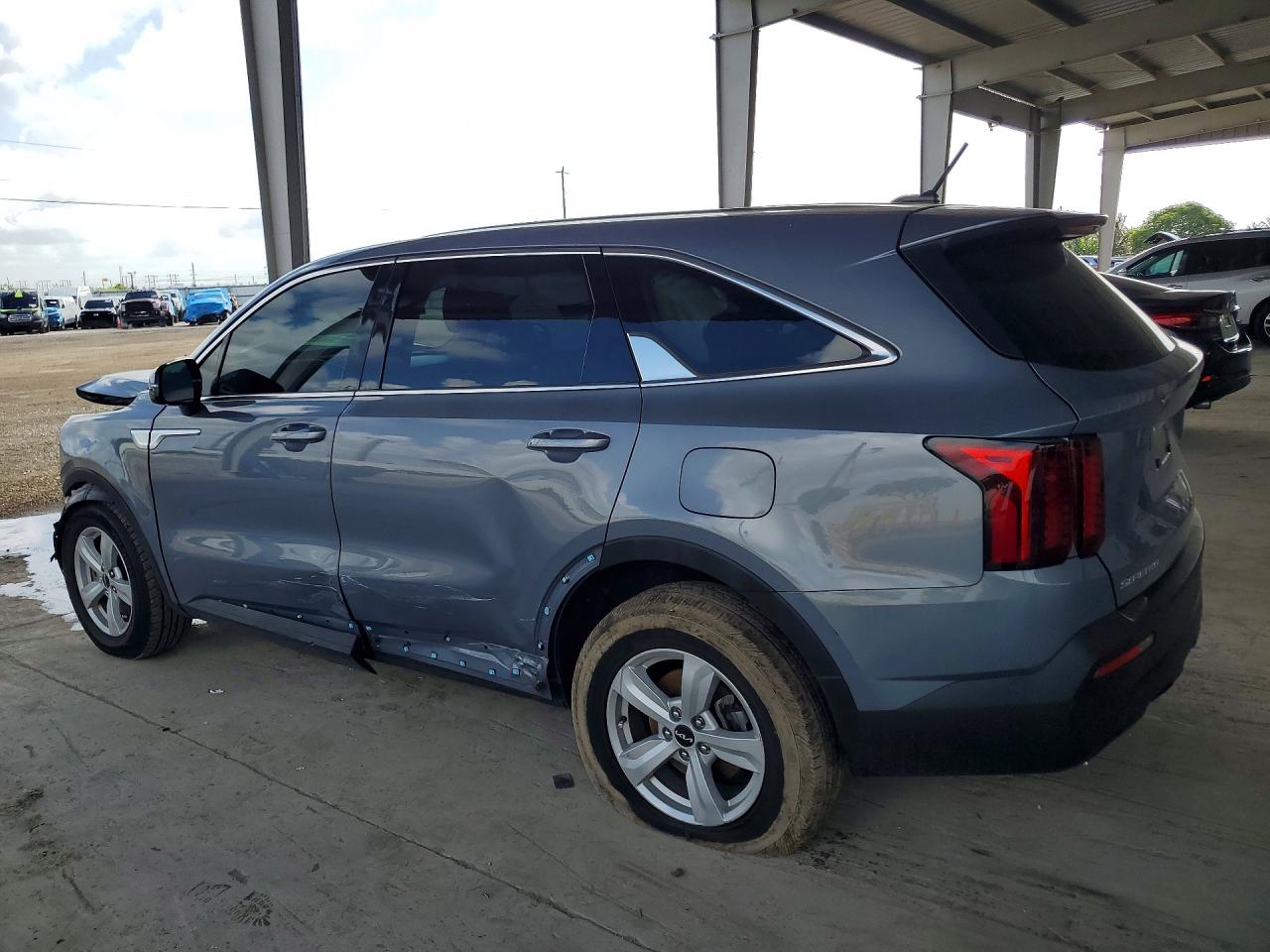 2023 KIA SORENTO