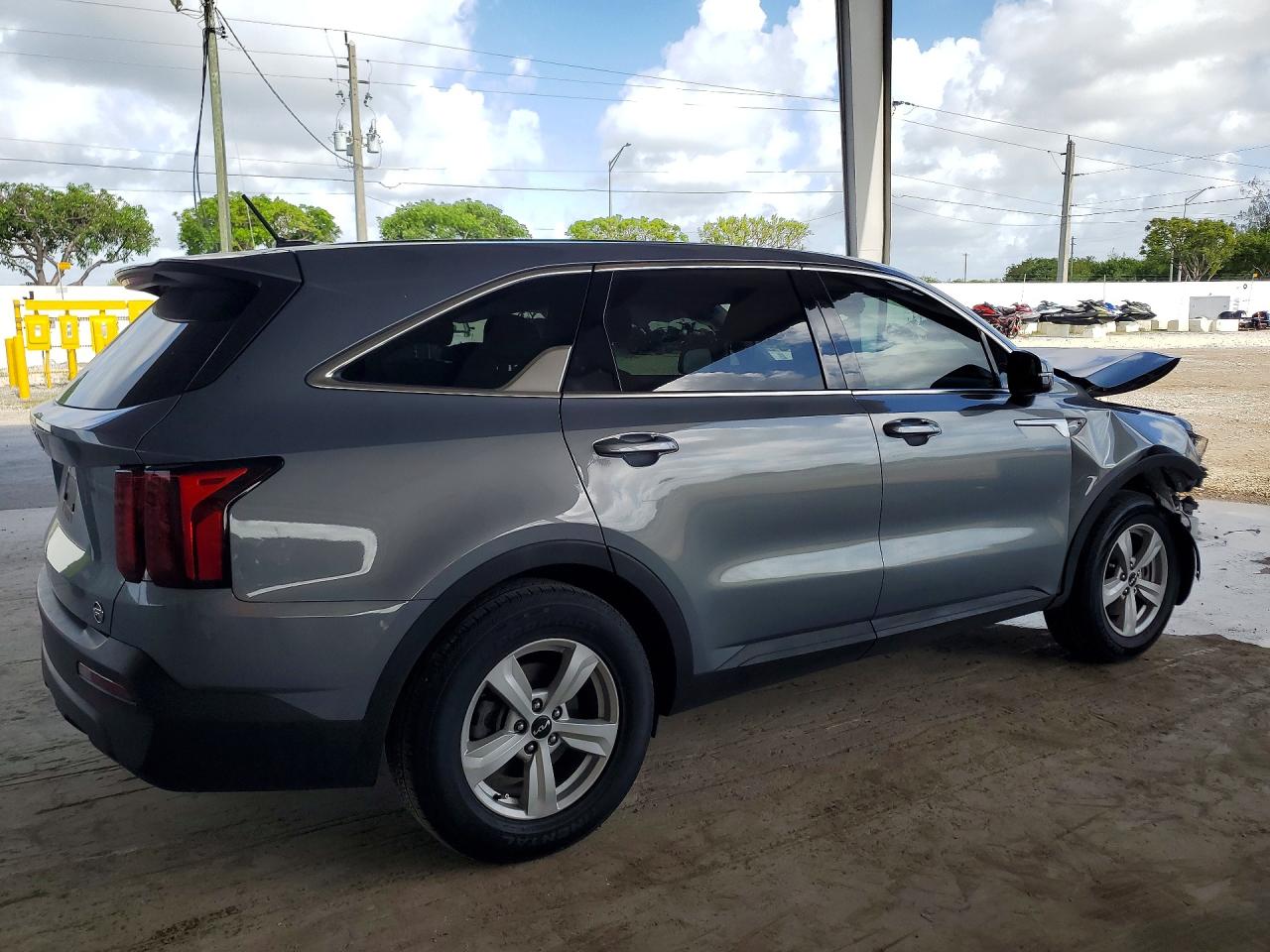 2023 KIA SORENTO