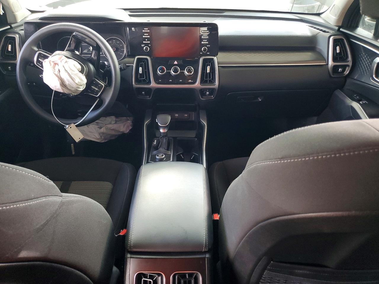 2023 KIA SORENTO