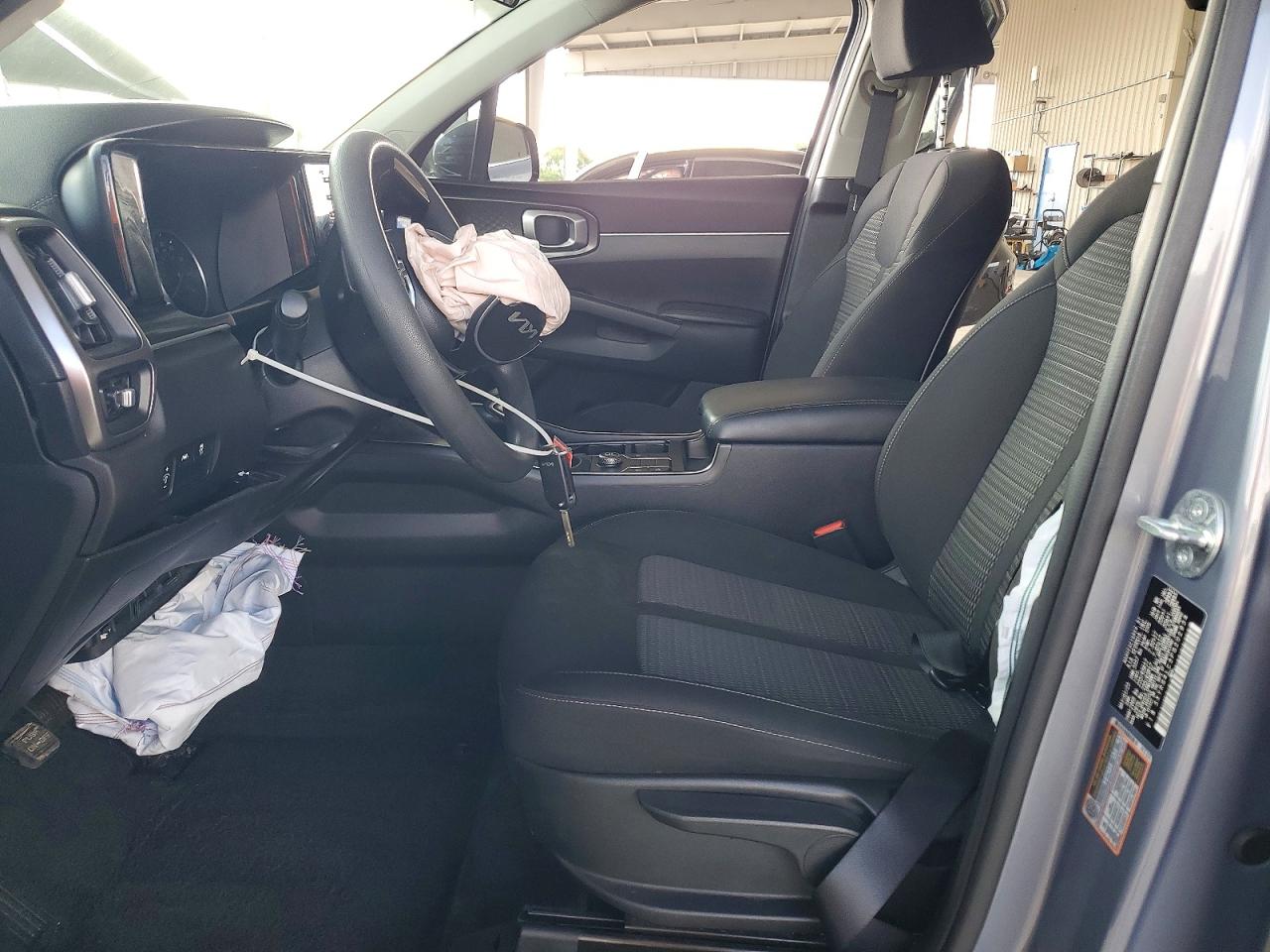 2023 KIA SORENTO