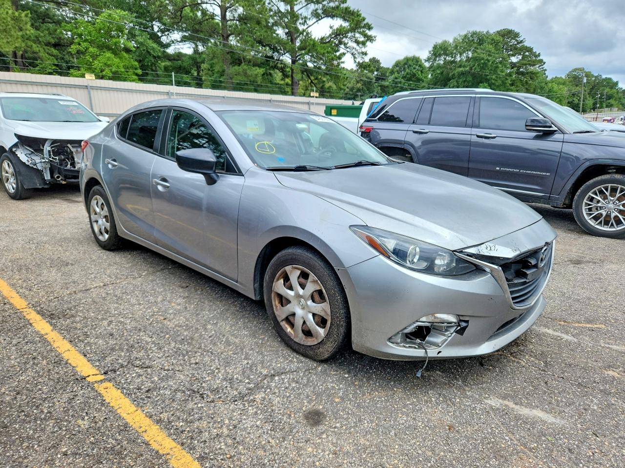 2015 MAZDA 3