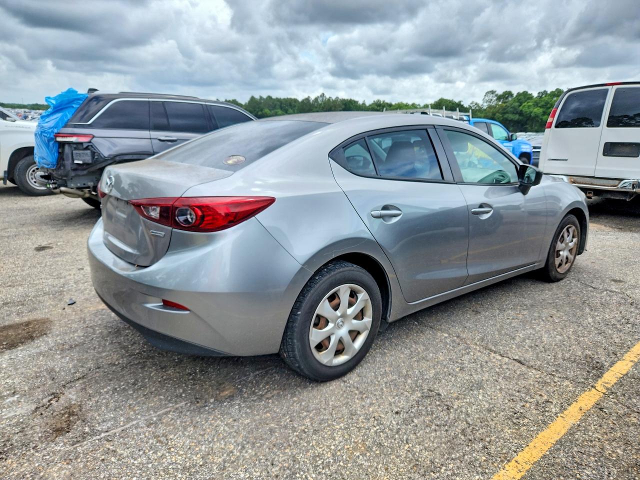 2015 MAZDA 3