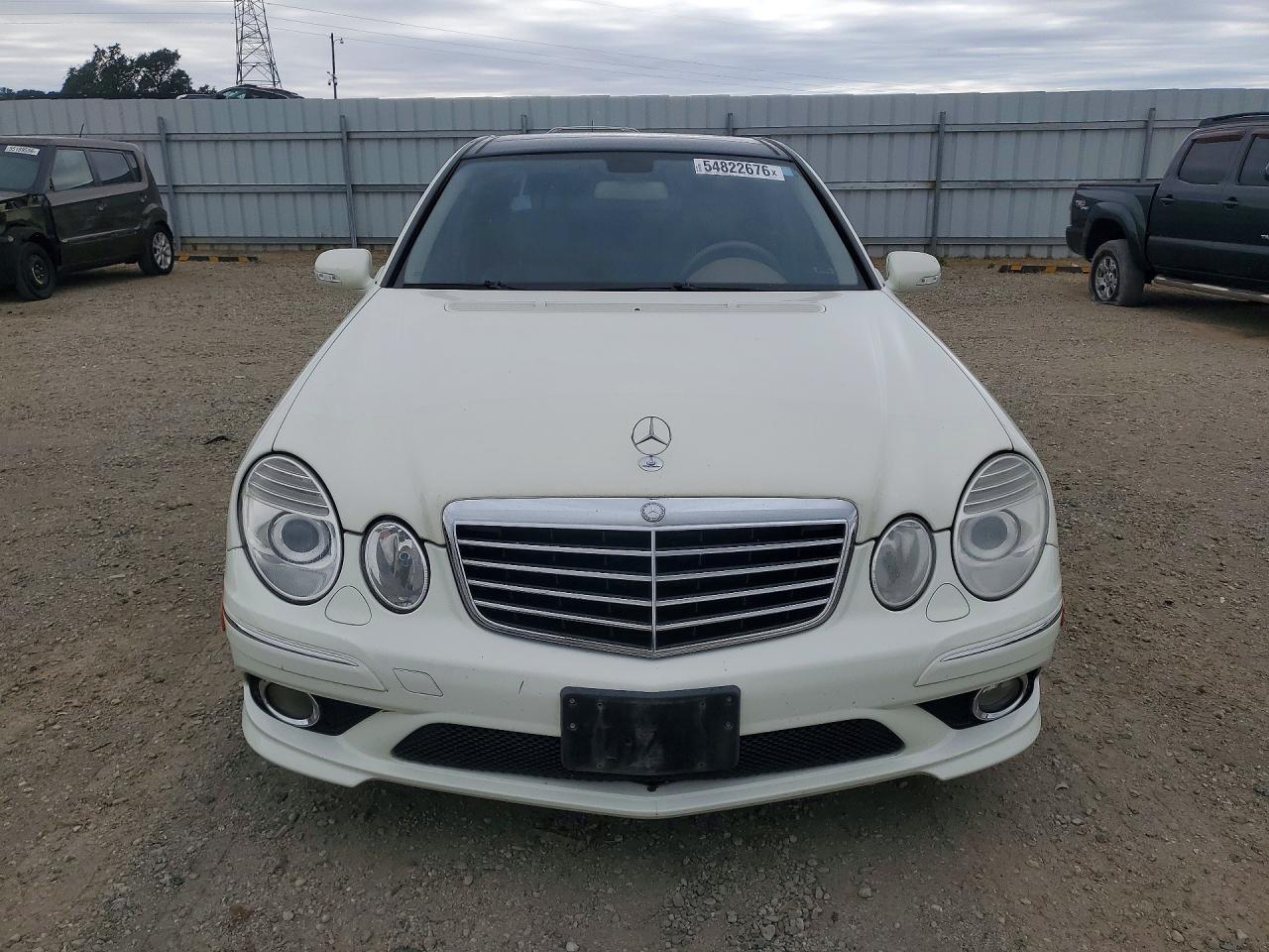2009 MERCEDES-BENZ E-CLASS