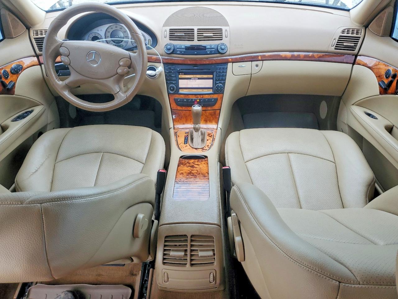 2009 MERCEDES-BENZ E-CLASS