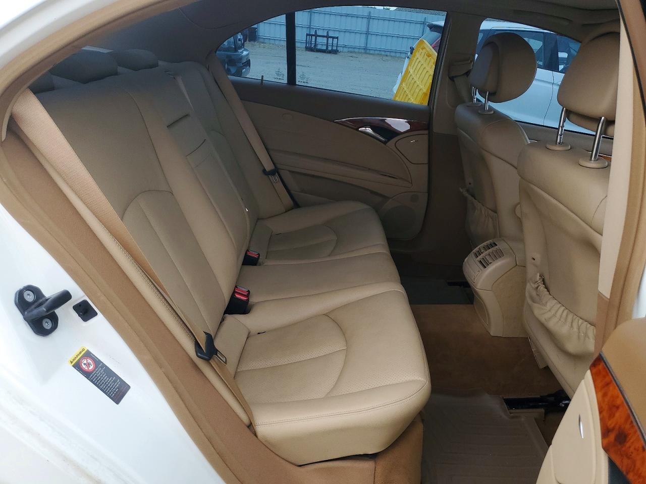 2009 MERCEDES-BENZ E-CLASS