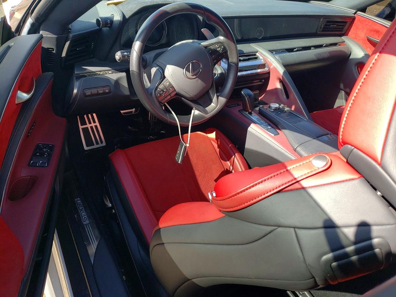 2022 LEXUS LC500
