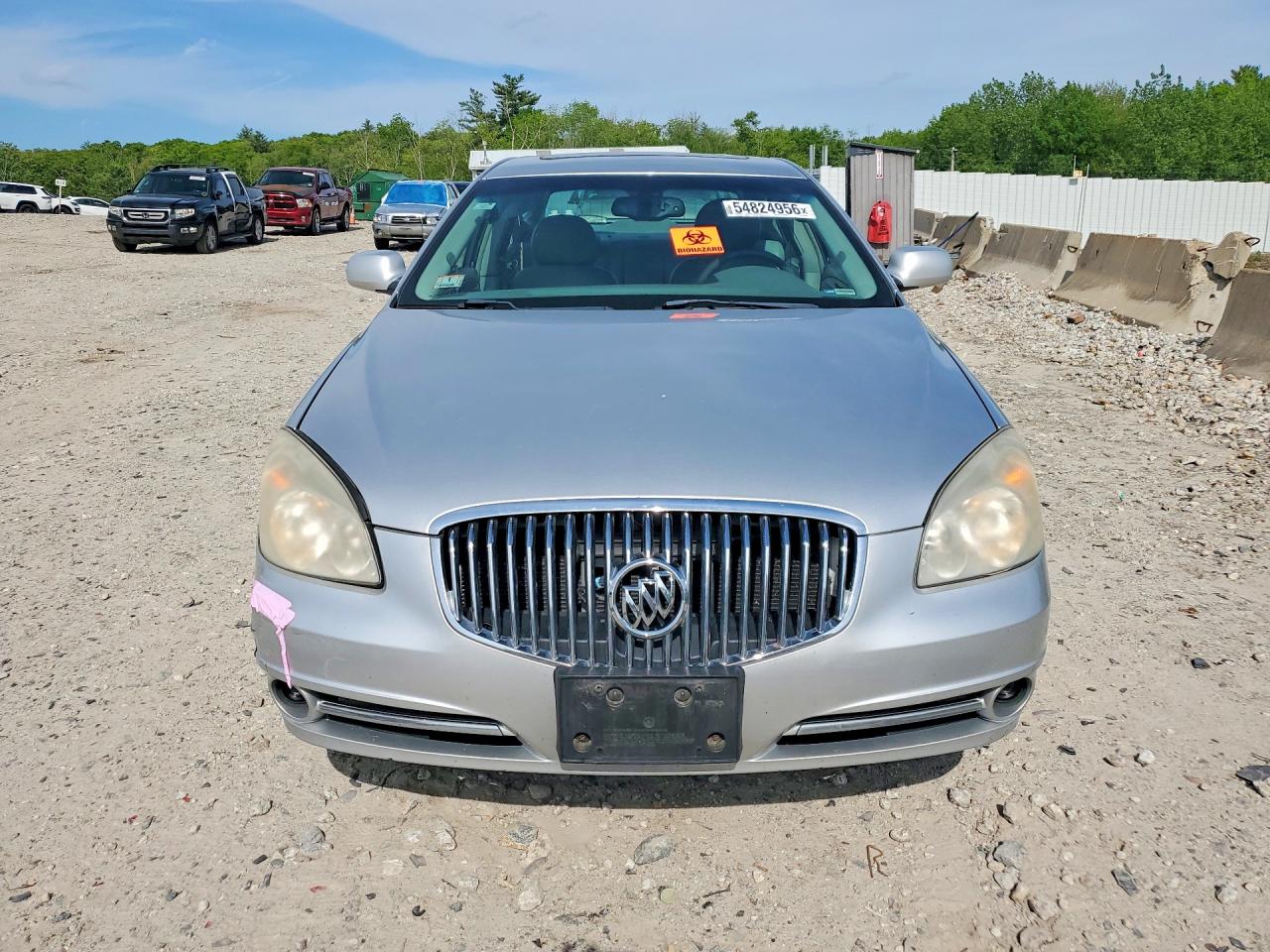 2011 BUICK LUCERNE