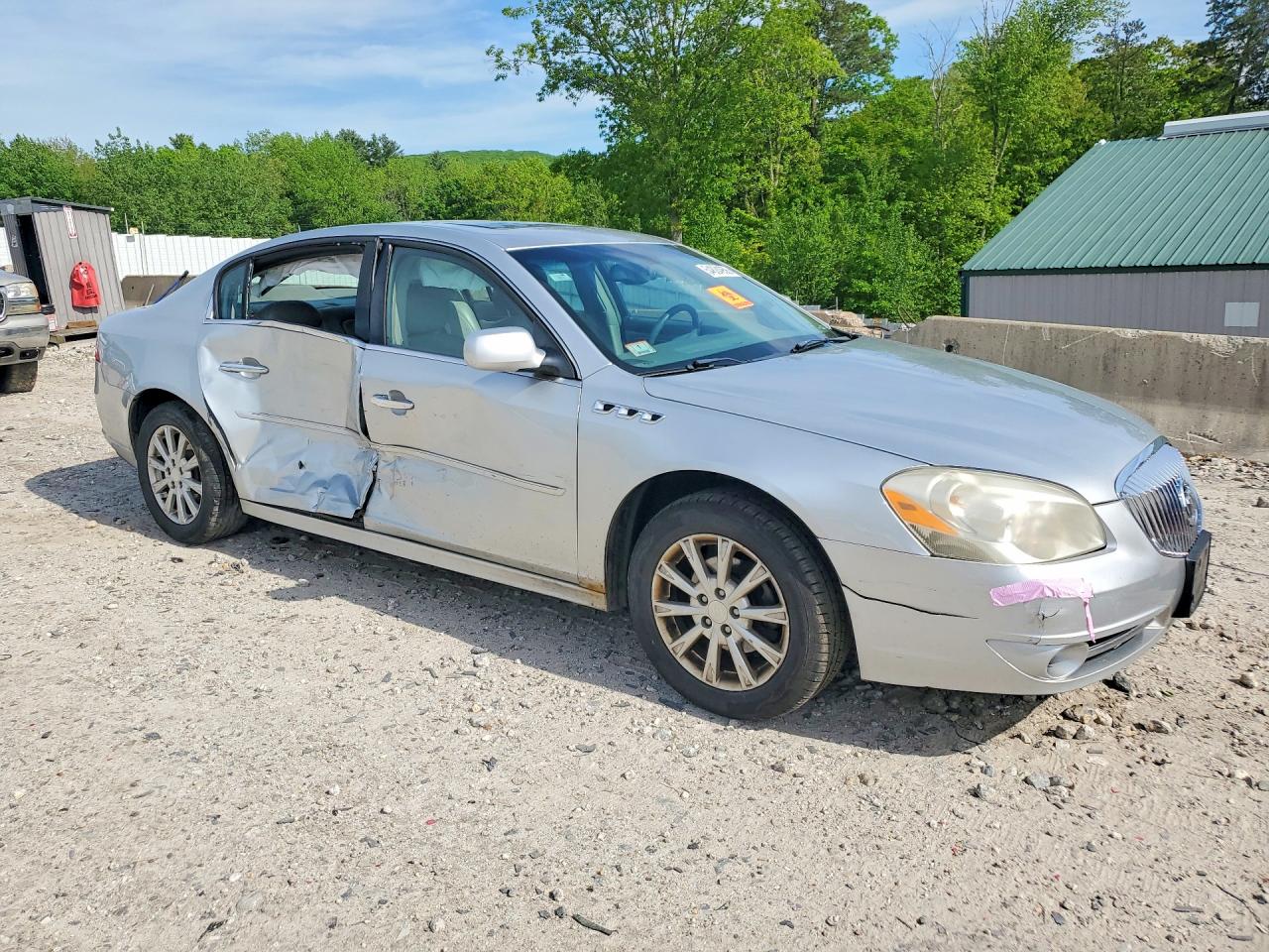 2011 BUICK LUCERNE