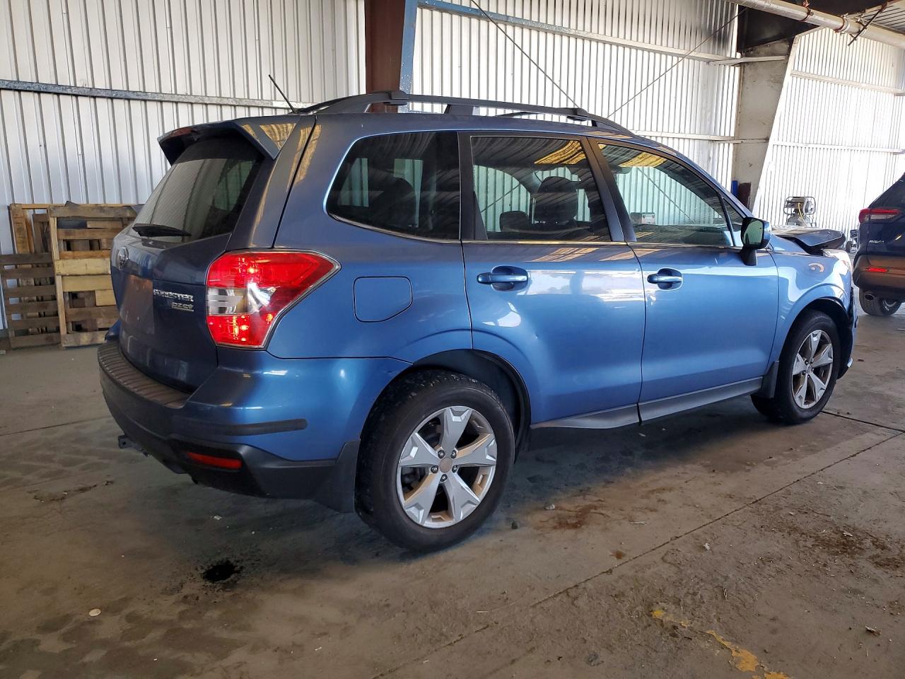2015 SUBARU FORESTER