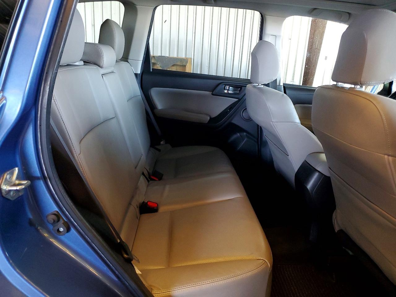 2015 SUBARU FORESTER