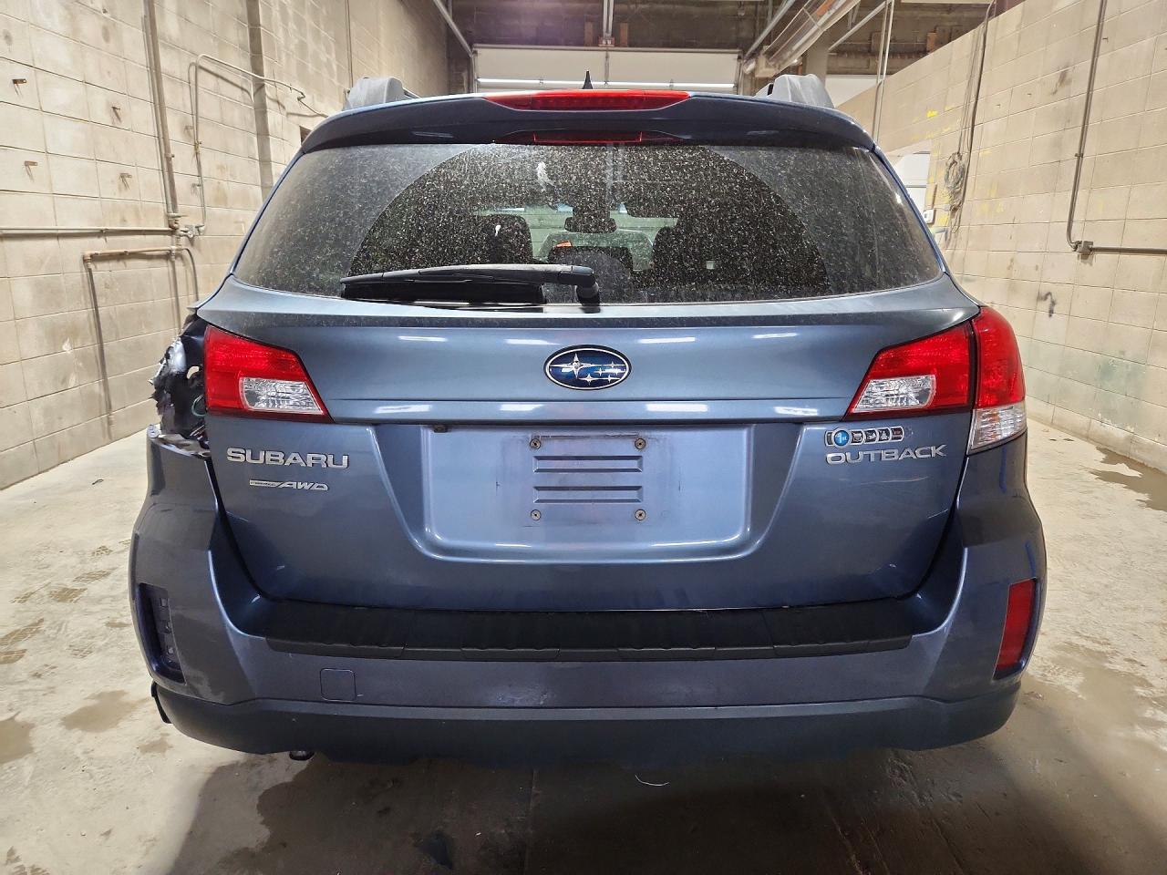 2013 SUBARU OUTBACK