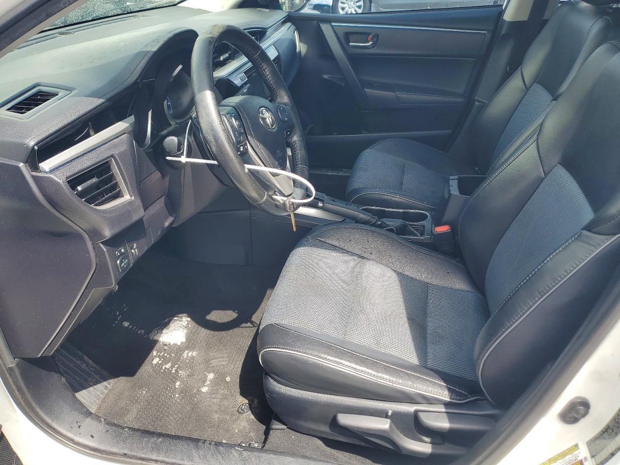 2016 TOYOTA COROLLA