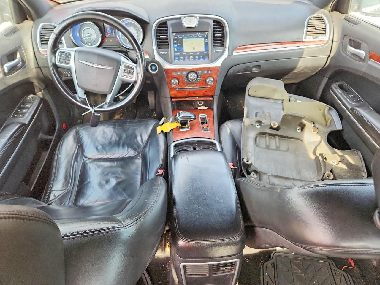 2013 CHRYSLER 300