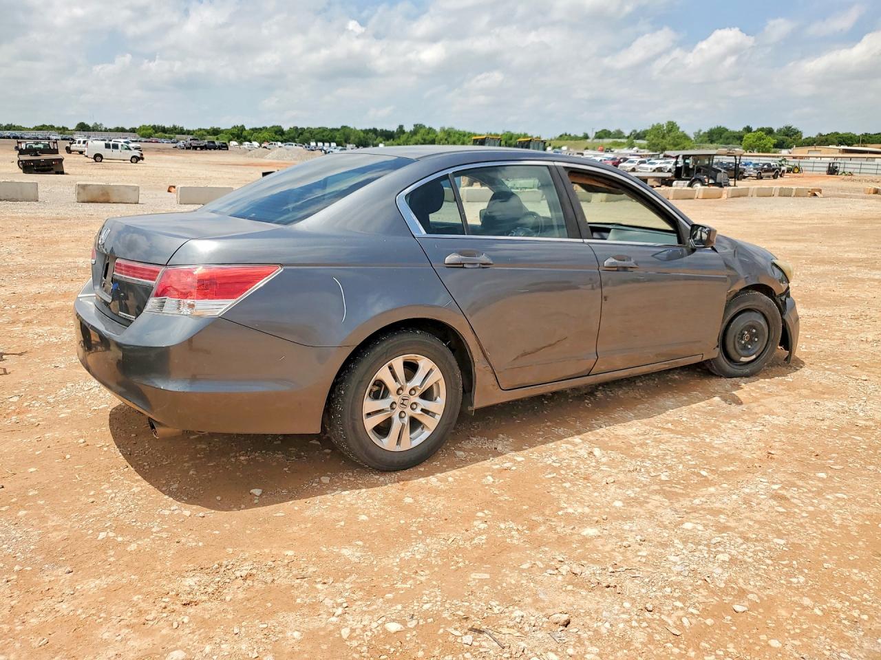 2011 HONDA ACCORD