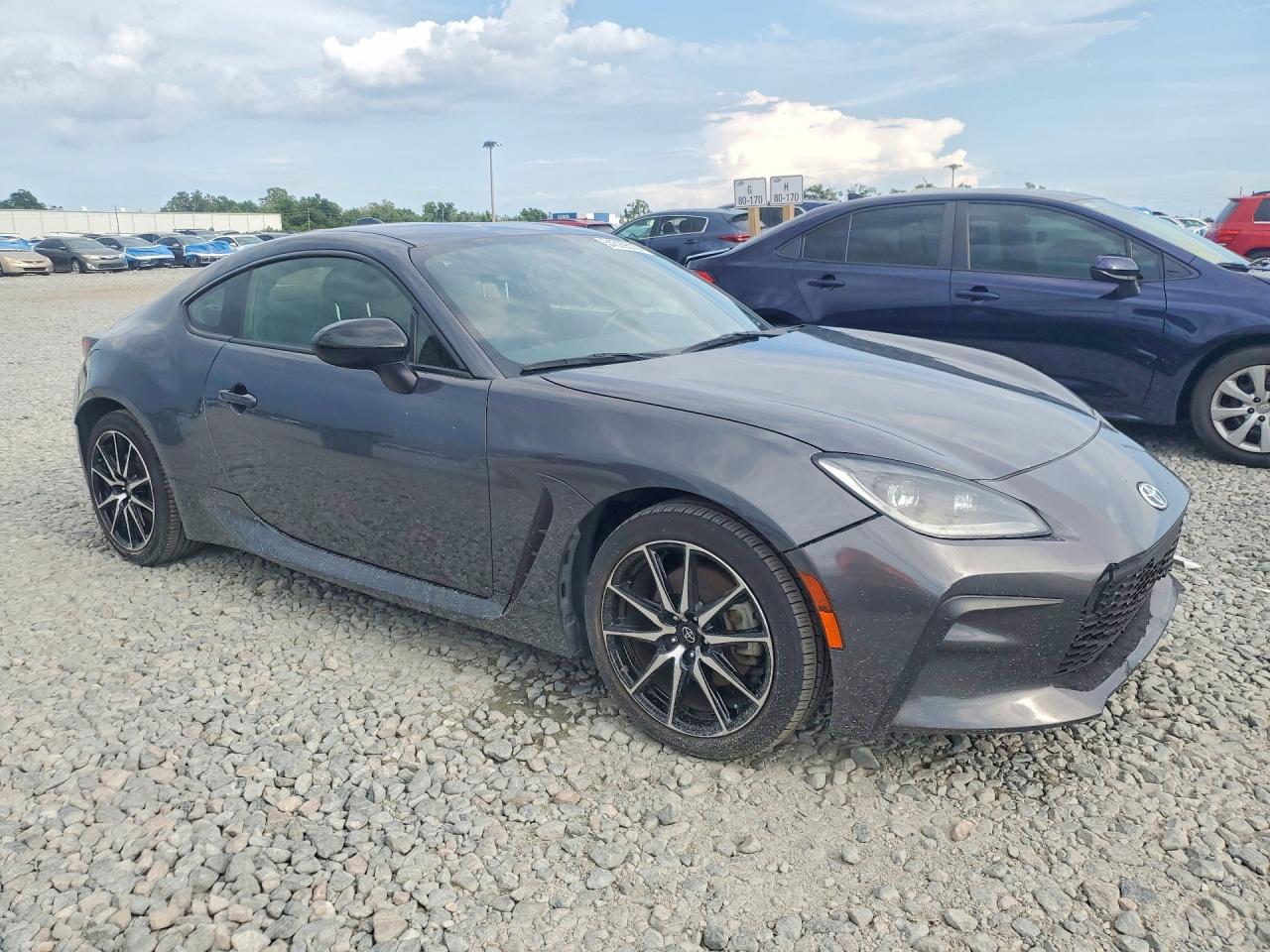 2023 TOYOTA 