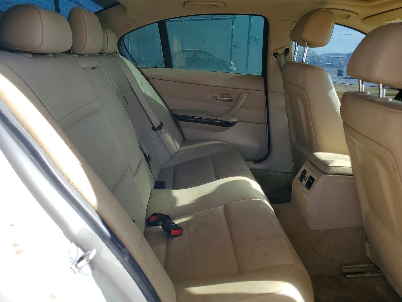 2011 BMW 3 SERIES