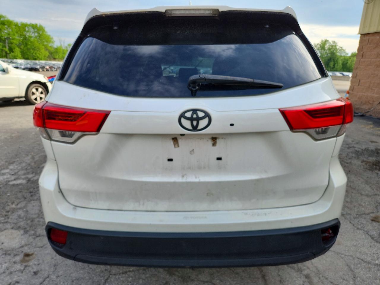 2019 TOYOTA HIGHLANDER