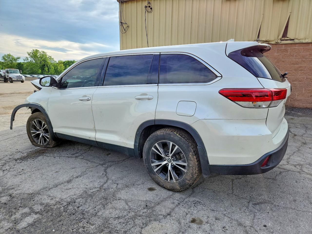 2019 TOYOTA HIGHLANDER
