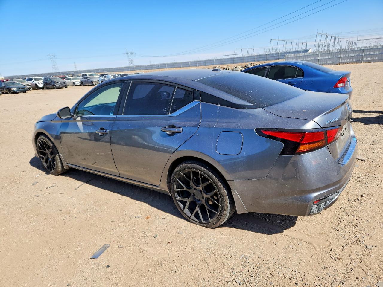 2022 NISSAN ALTIMA