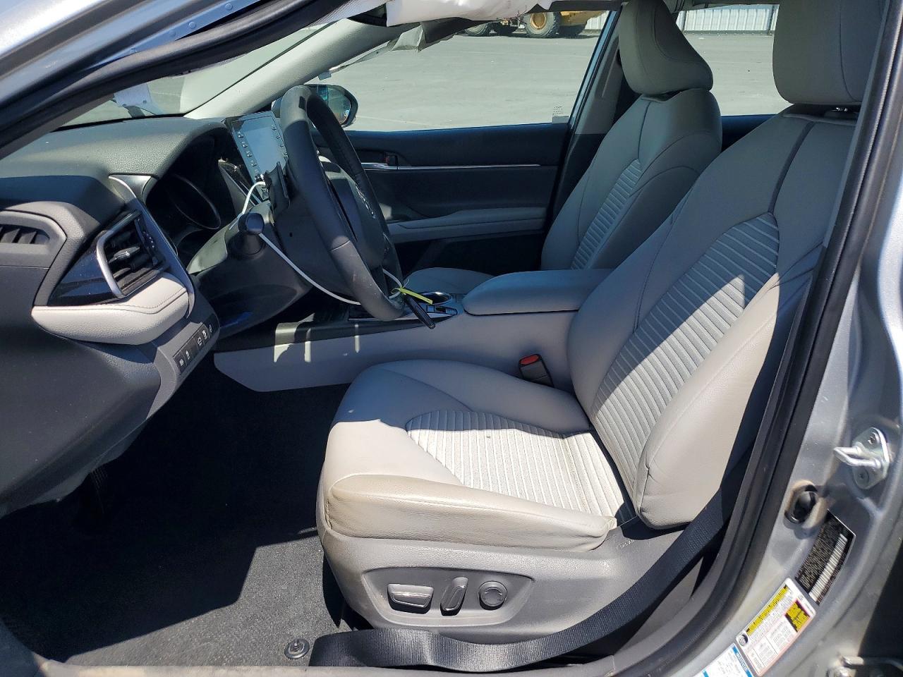 2021 TOYOTA CAMRY
