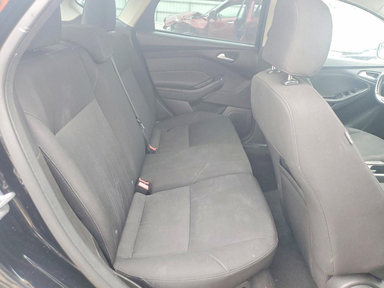 2016 FORD FOCUS