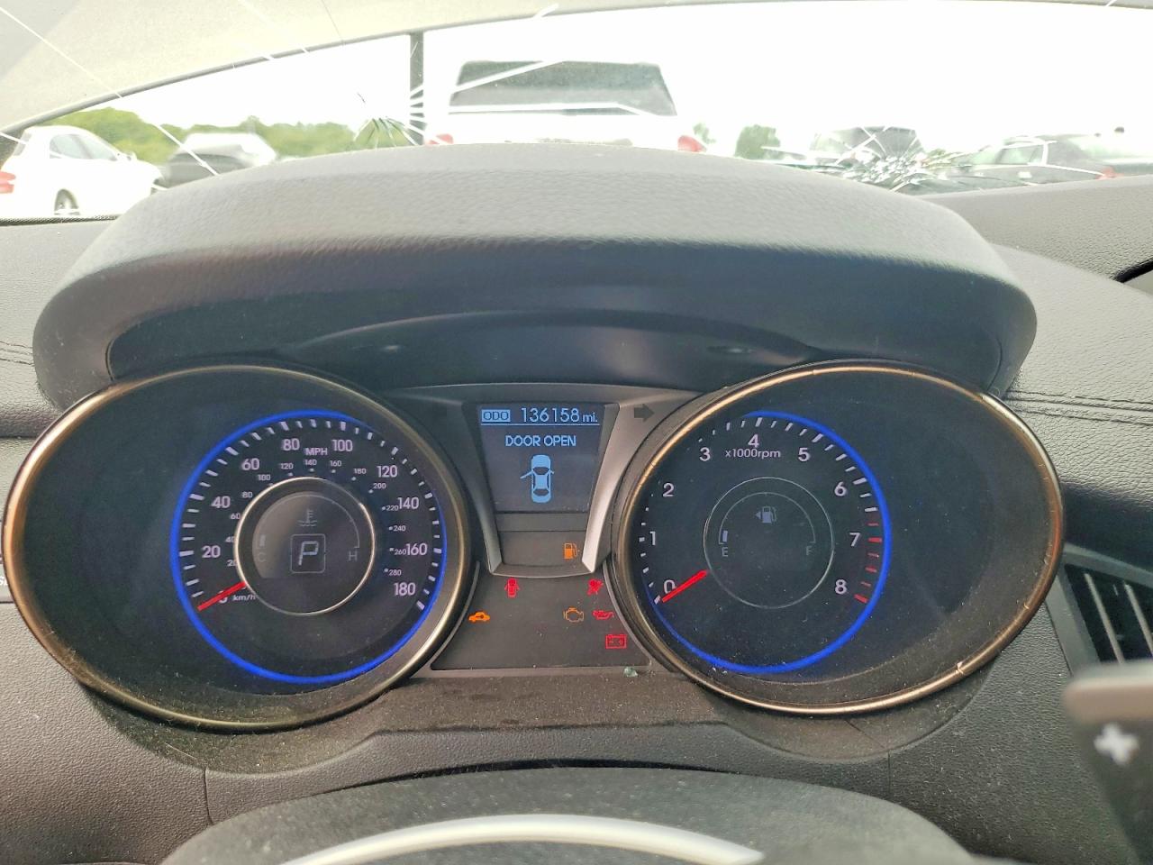 2013 HYUNDAI GENESIS