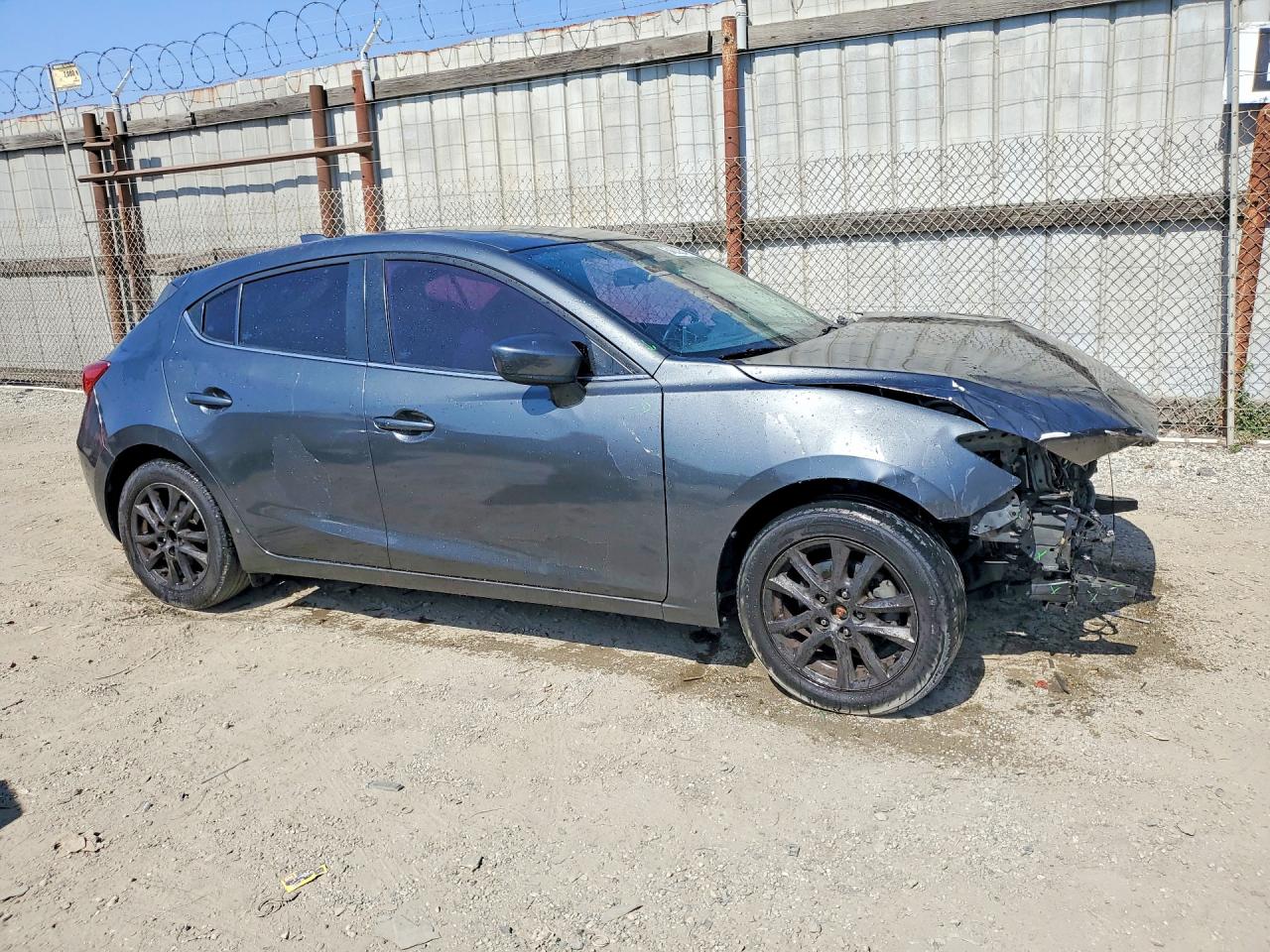 2015 MAZDA 3